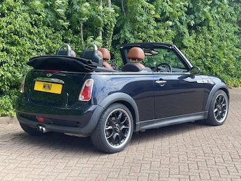 Used MINI Convertible 2008 for sale - 78643872: Photo