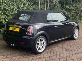 Used MINI Convertible 2009 for sale - 75168209: Photo