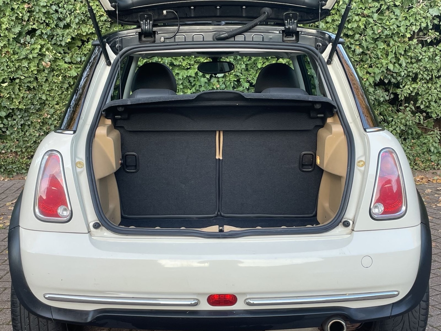 Used MINI Hatch 2005 for sale - 76692910: Photo 17