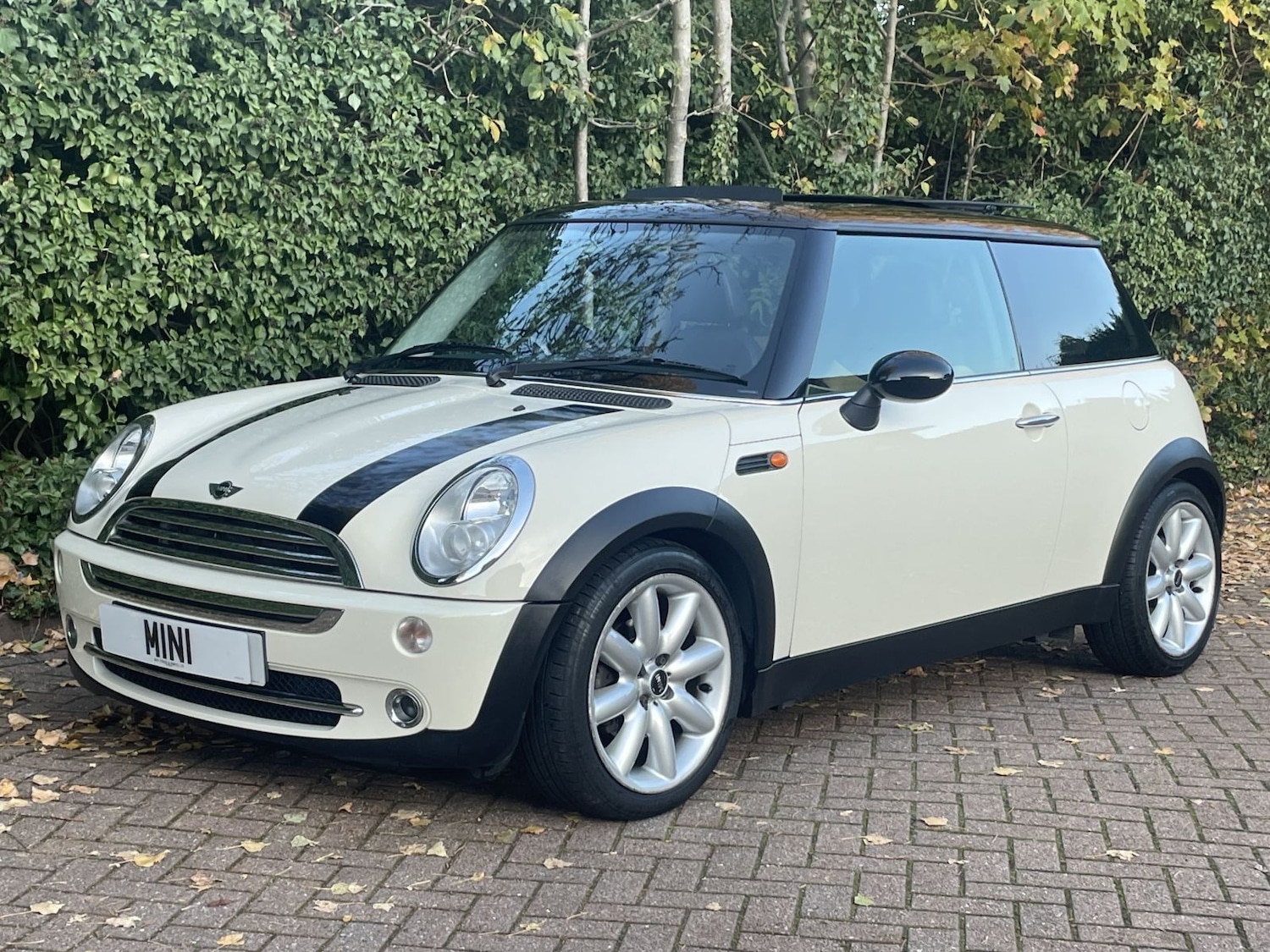 Used MINI Hatch 2005 for sale - 76692910: Photo 19