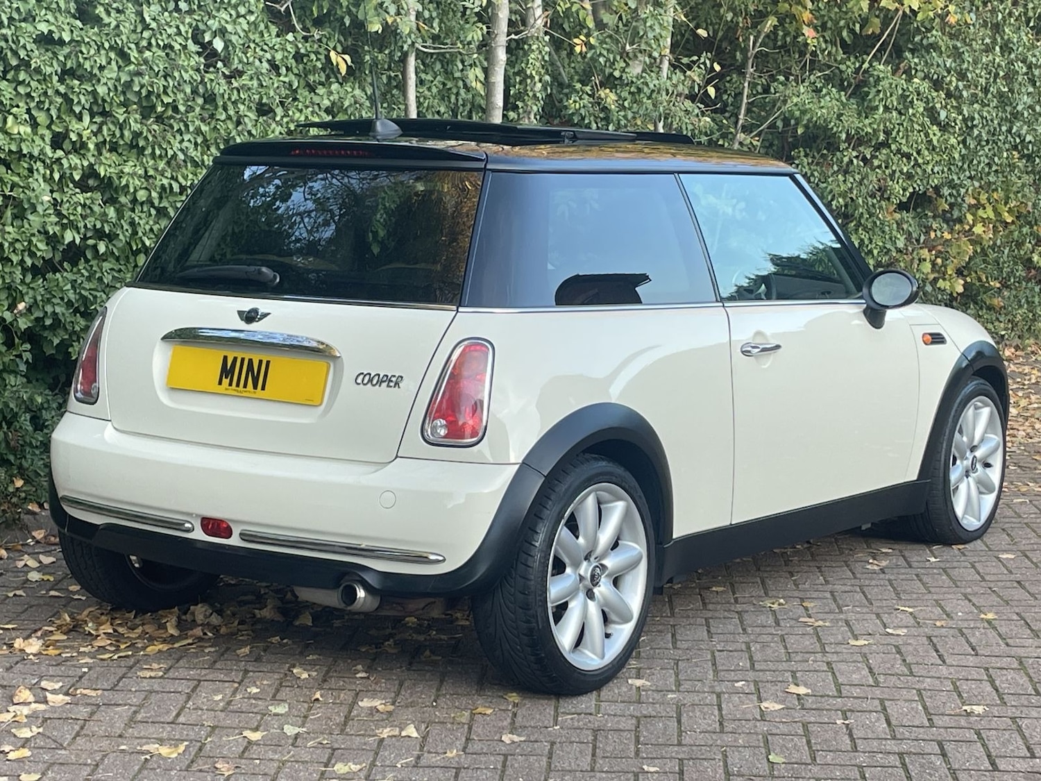 Used MINI Hatch 2005 for sale - 76692910: Photo 4