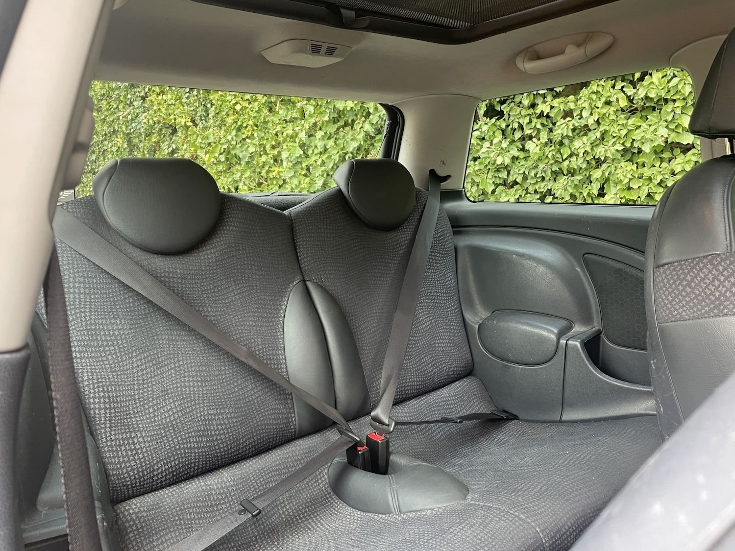 Used MINI Hatch 2002 for sale - 77192060: Photo 10