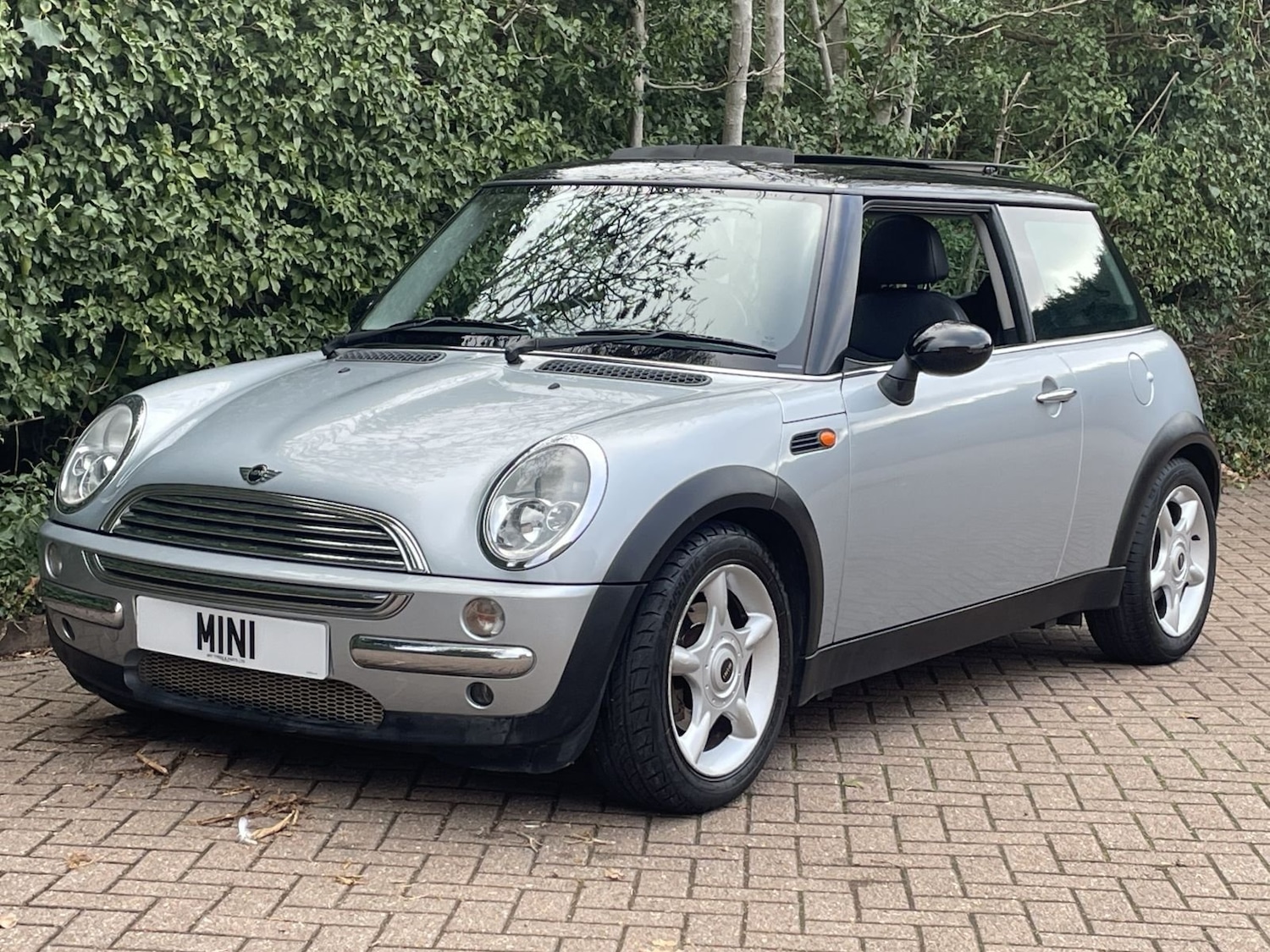 Used MINI Hatch 2002 for sale - 77192060: Photo 14