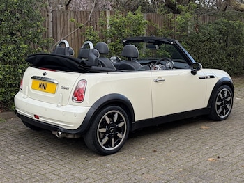 Used MINI Convertible 2008 for sale - 77845430: Photo