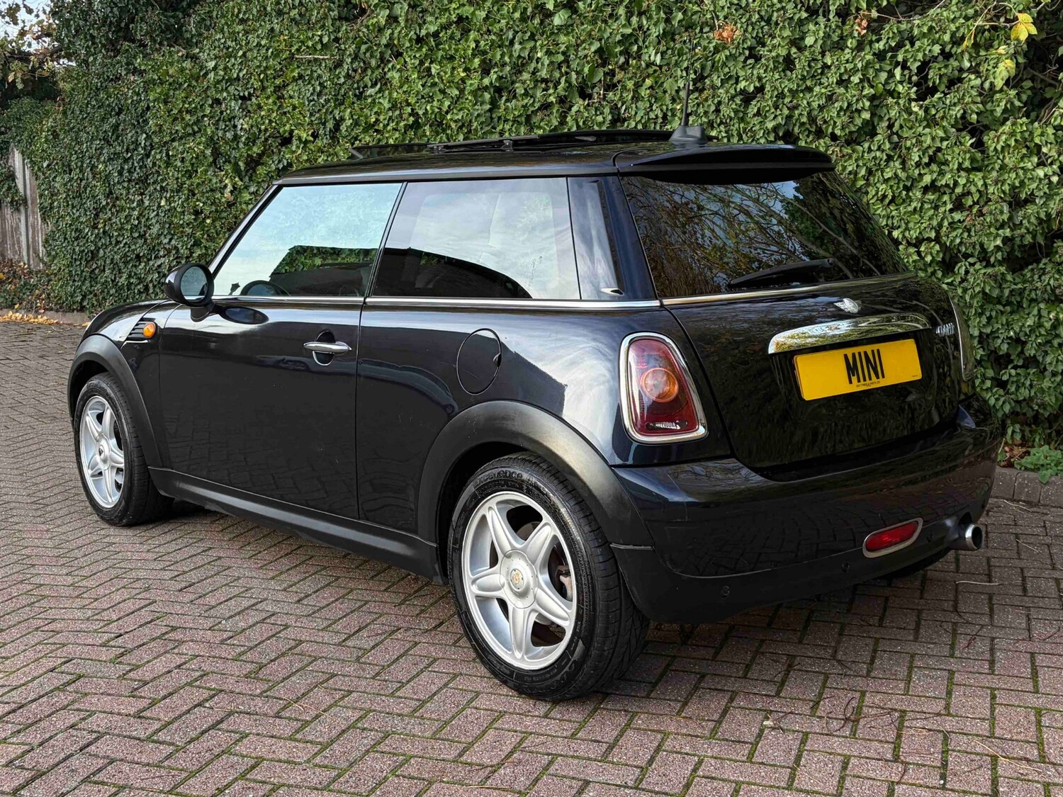 Used MINI Hatch 2008 for sale - 77137527: Photo 8