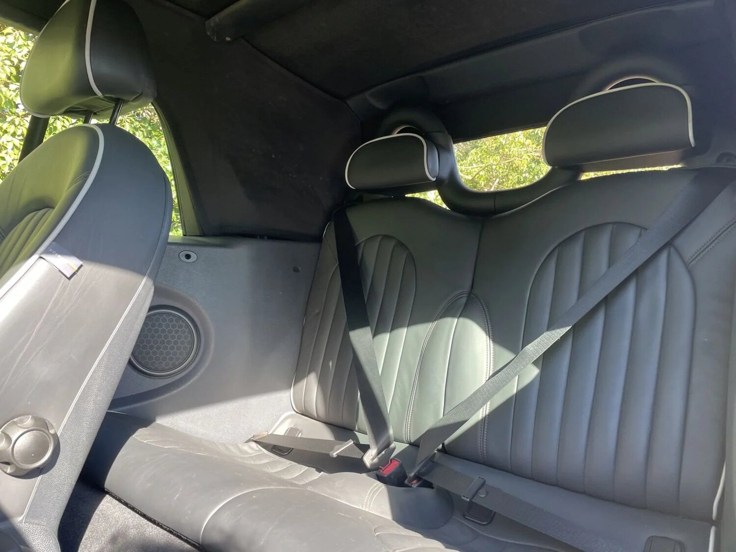 Used MINI Convertible 2008 for sale - 78125378: Photo 12