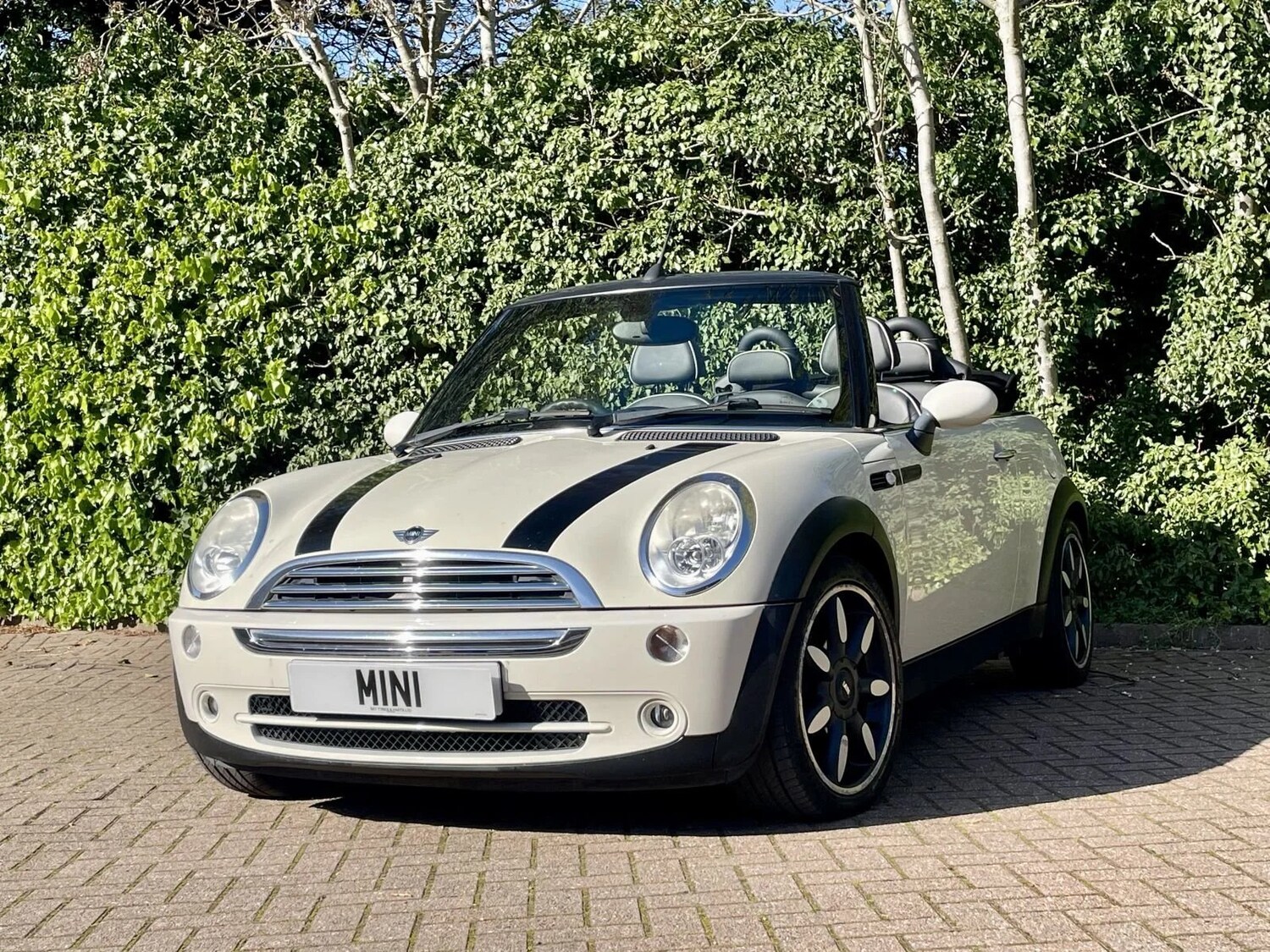 Used MINI Convertible 2008 for sale - 78125378: Photo 20