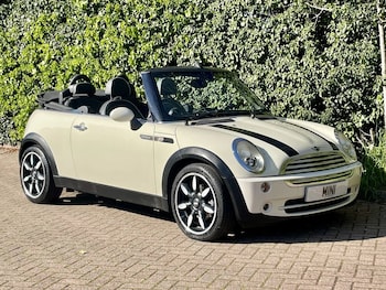 Used MINI Convertible 2008 for sale - 78125378: Photo