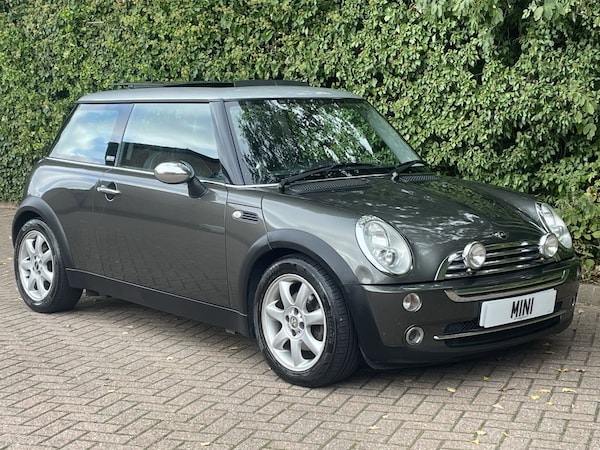 Used MINI Hatch 2006 for sale - 76222620: Photo 2