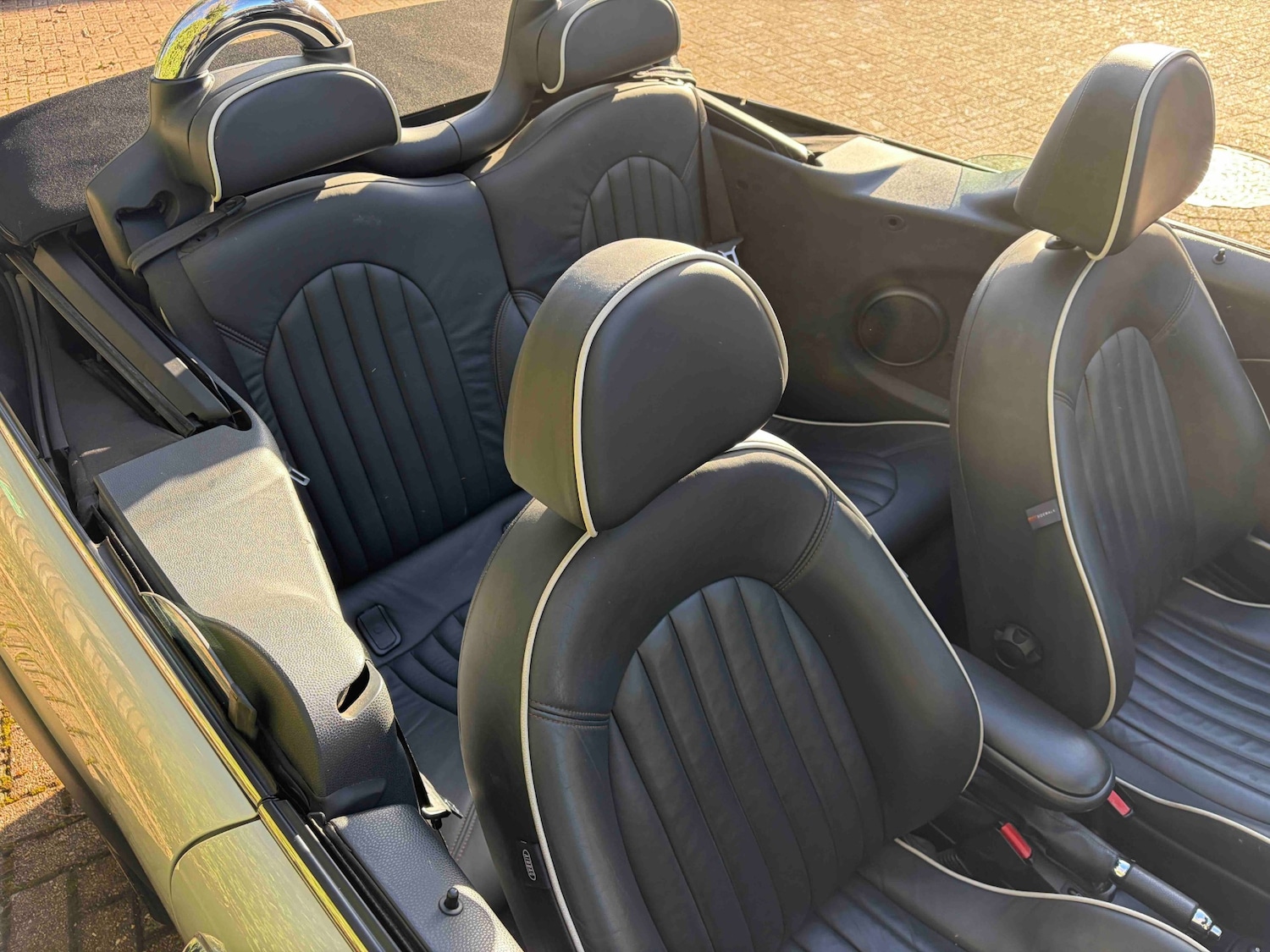 Used MINI Convertible 2008 for sale - 77137037: Photo 7