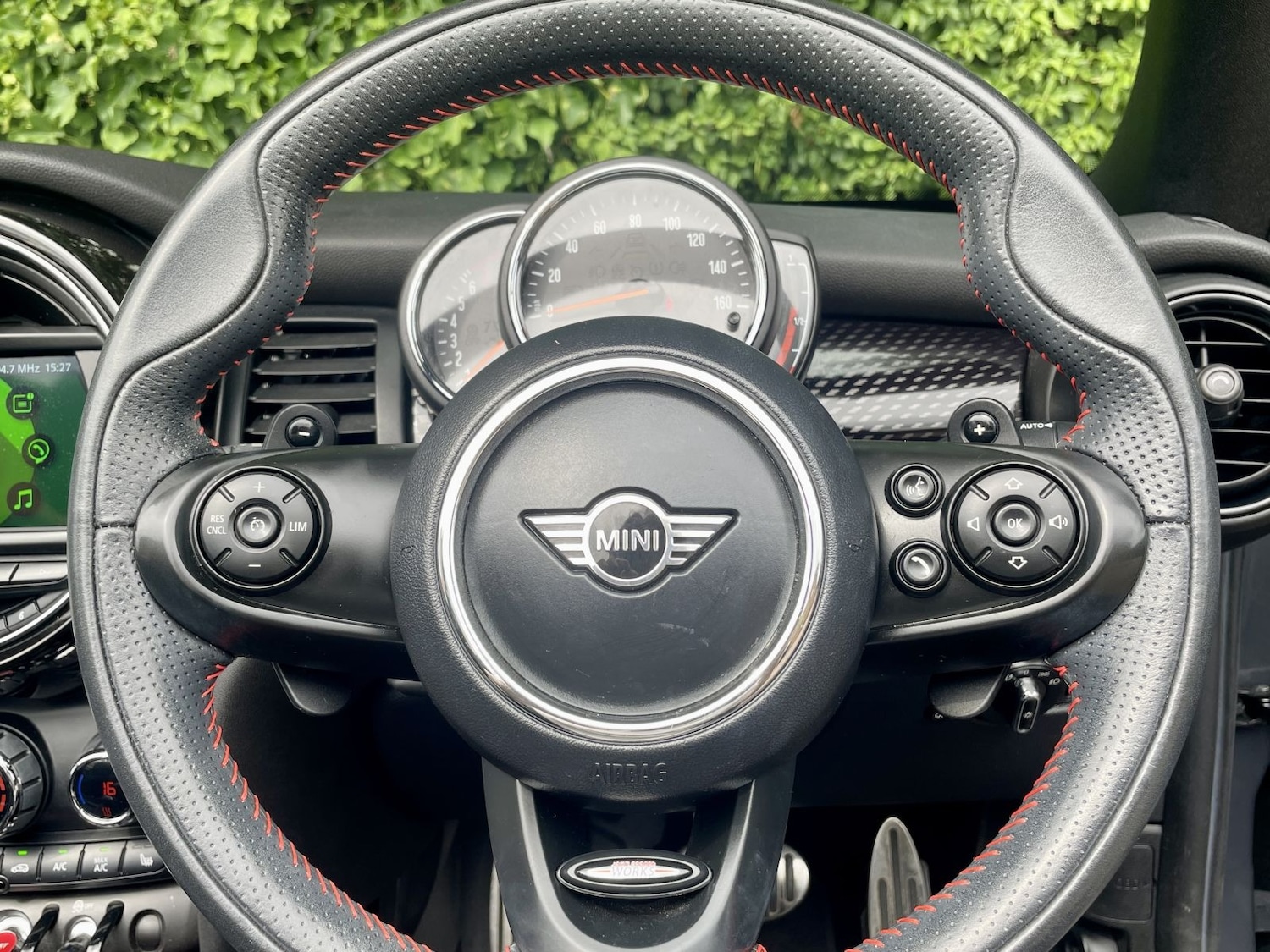 Used MINI Convertible 2019 for sale - 76156480: Photo 10