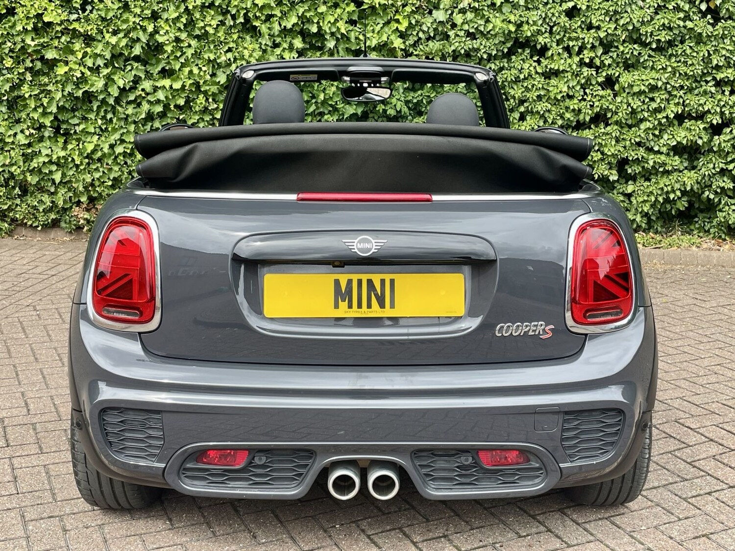Used MINI Convertible 2019 for sale - 76156480: Photo 18