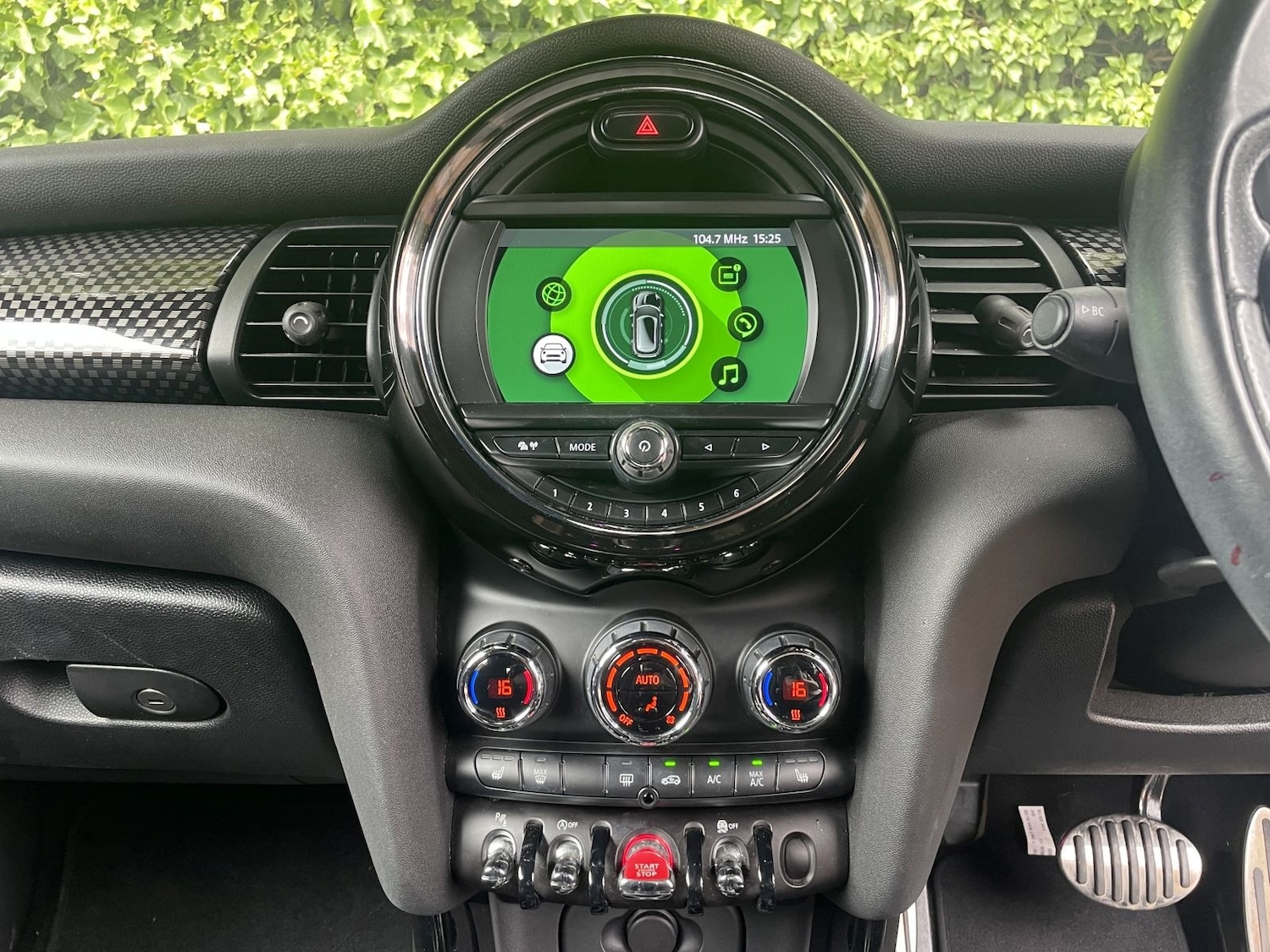 Used MINI Convertible 2019 for sale - 76156480: Photo 9