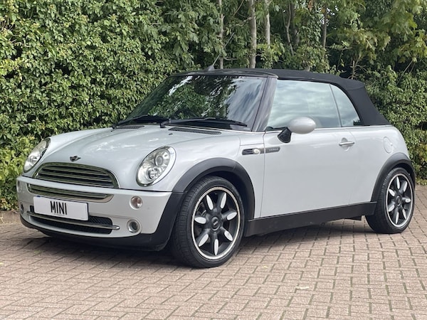 Used MINI Convertible 2008 for sale - 76205585: Photo 13