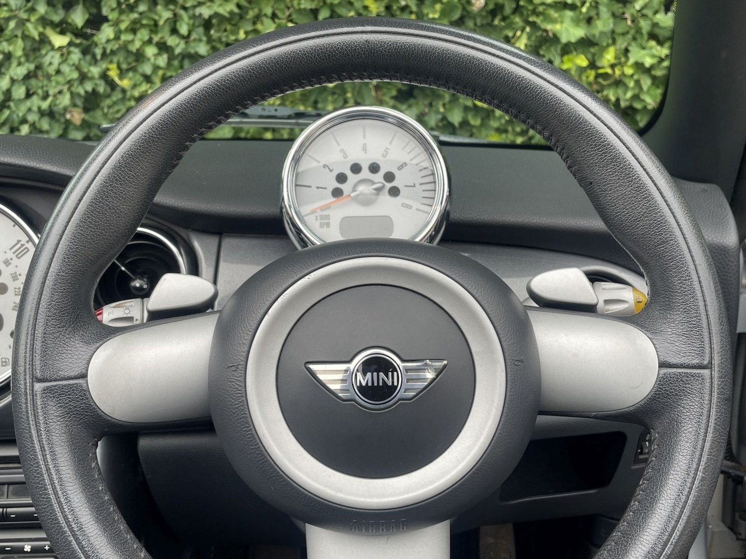 Used MINI Convertible 2005 for sale - 77803495: Photo 9