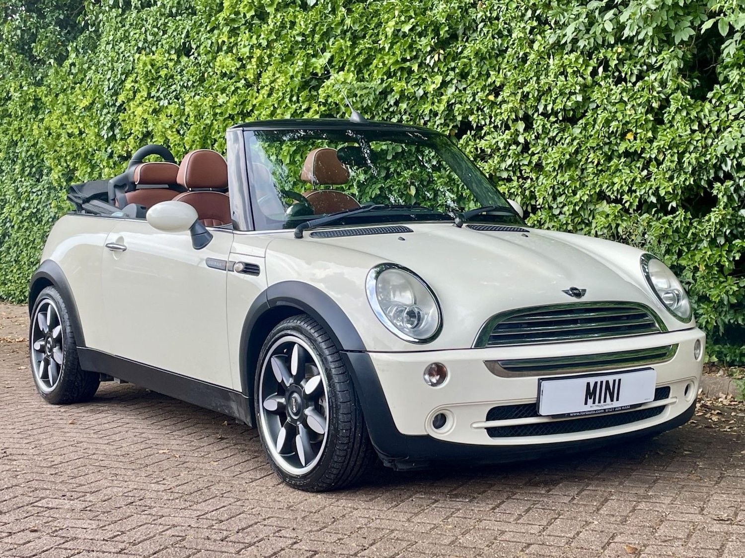 Used MINI Convertible 2008 for sale - 76749862: Photo 1