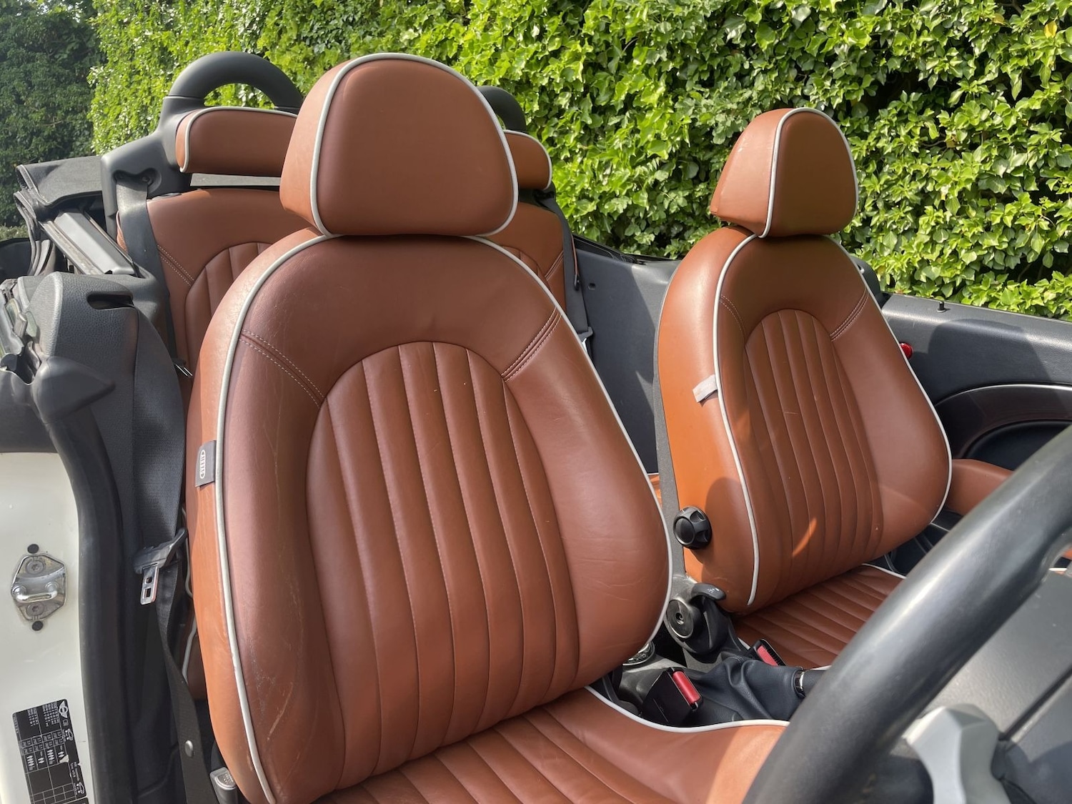 Used MINI Convertible 2008 for sale - 76749862: Photo 8