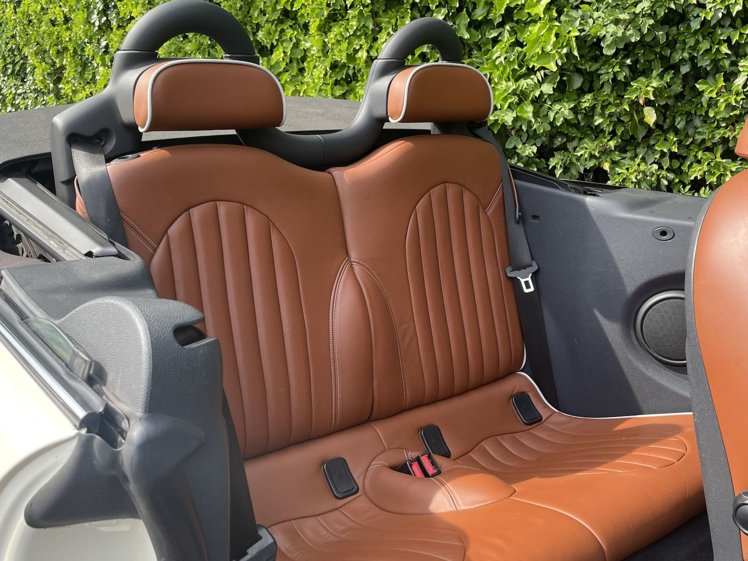 Used MINI Convertible 2008 for sale - 76749862: Photo 9