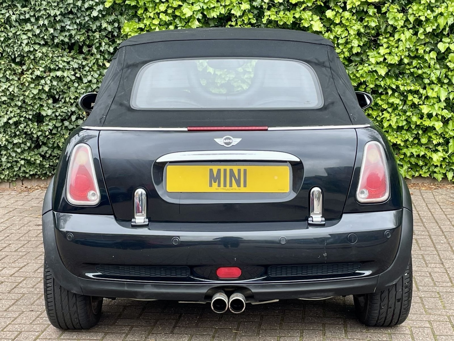 Used MINI Convertible 2006 for sale - 78125473: Photo 11