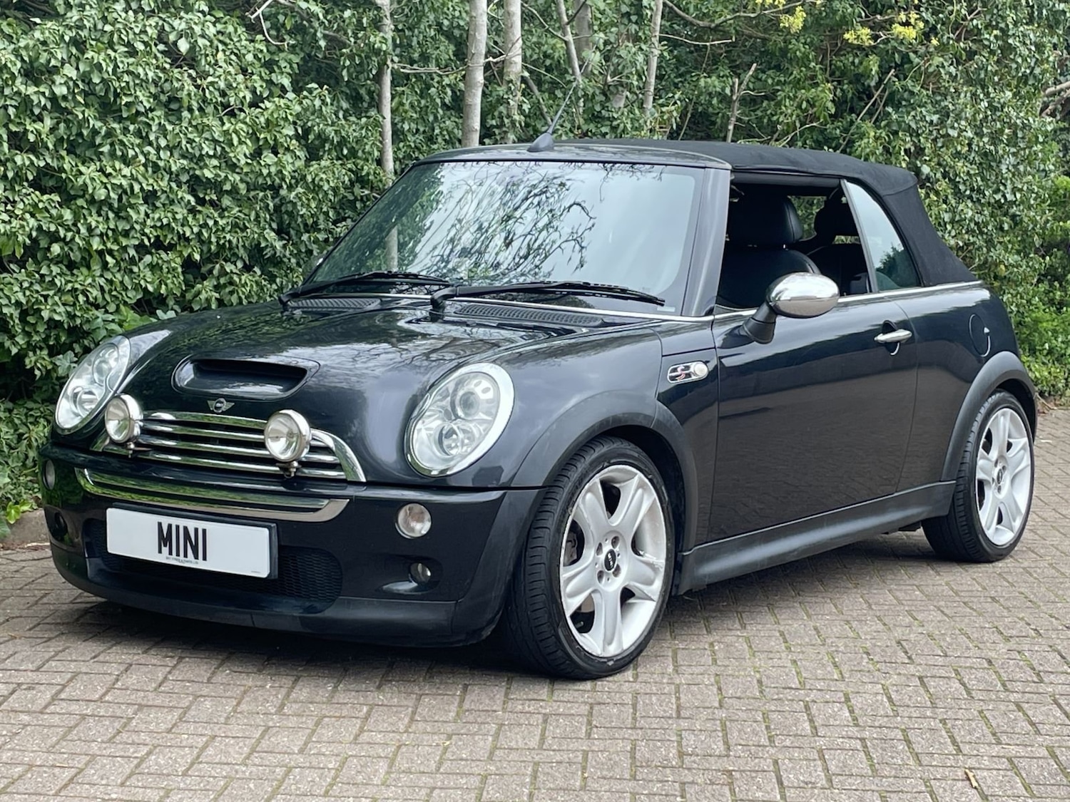 Used MINI Convertible 2006 for sale - 78125473: Photo 12