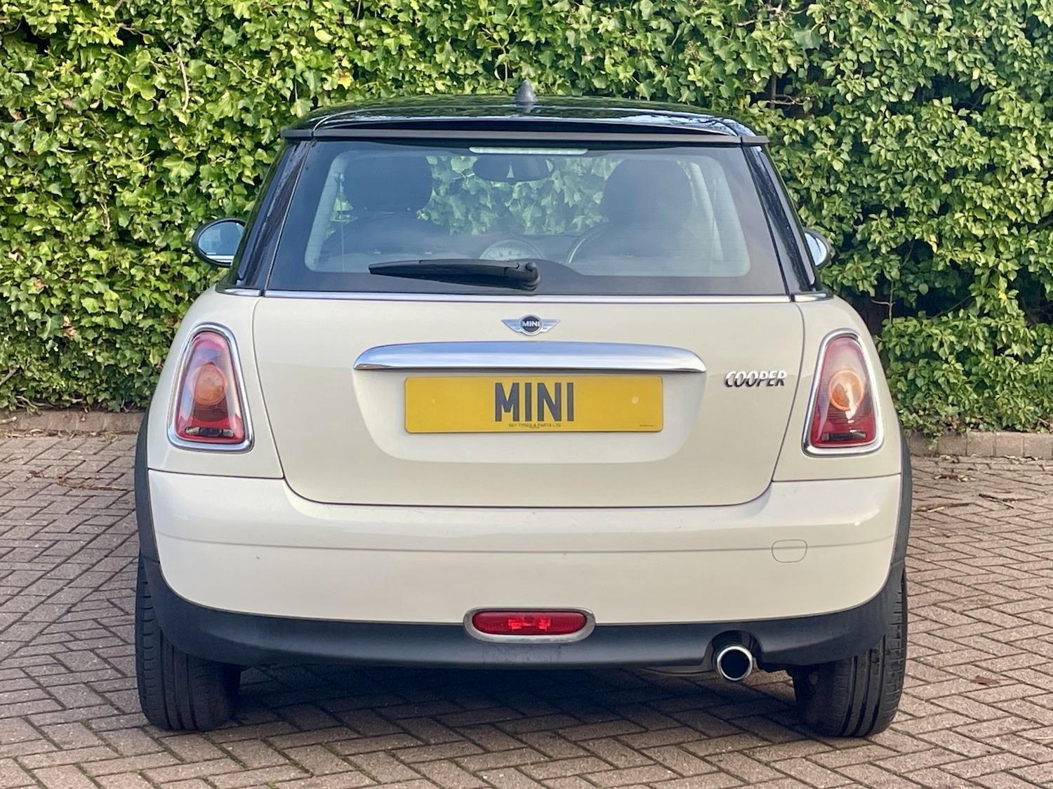 Used MINI Hatch 2009 for sale - 77541544: Photo 13