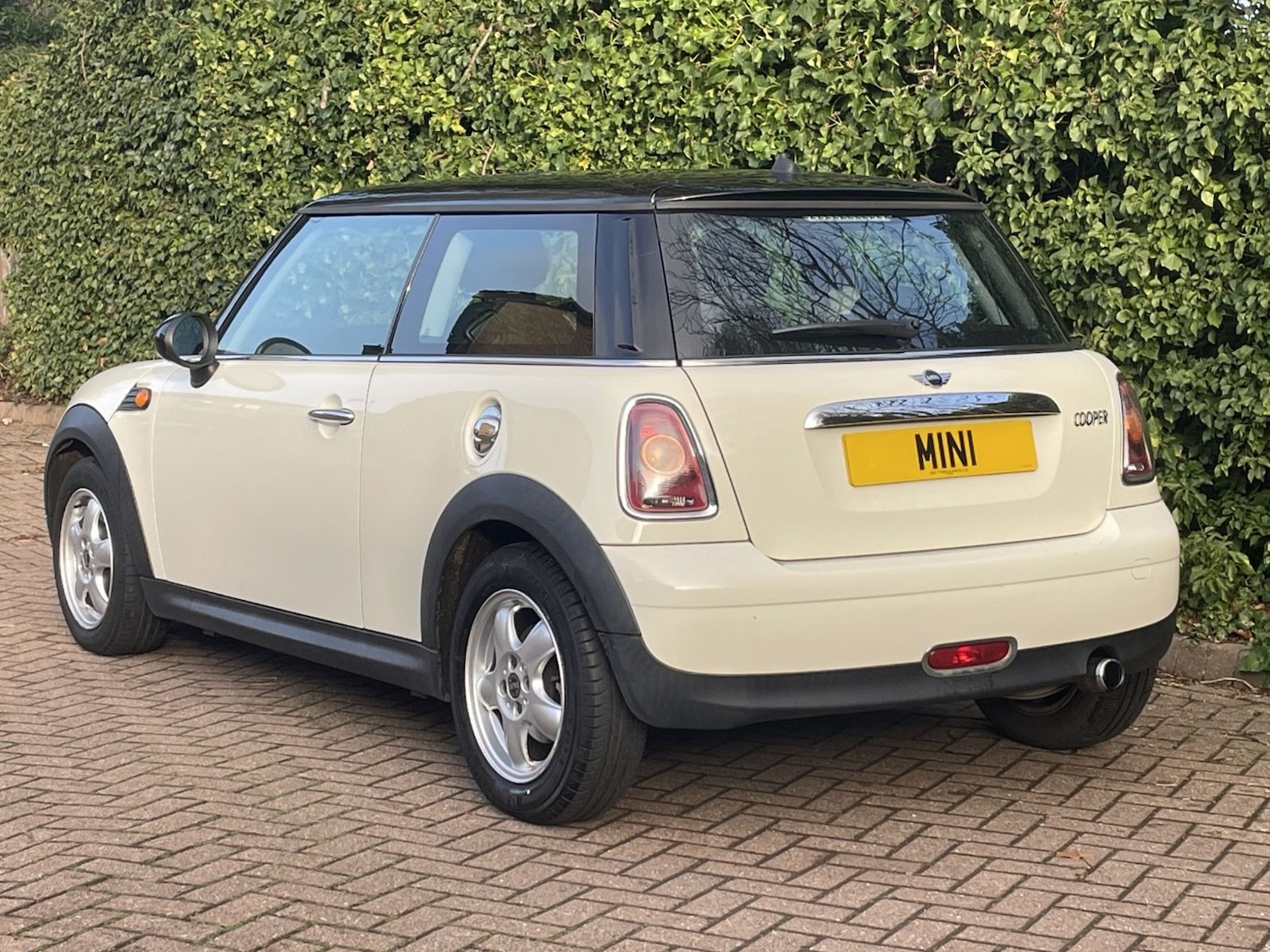 Used MINI Hatch 2009 for sale - 77541544: Photo 18