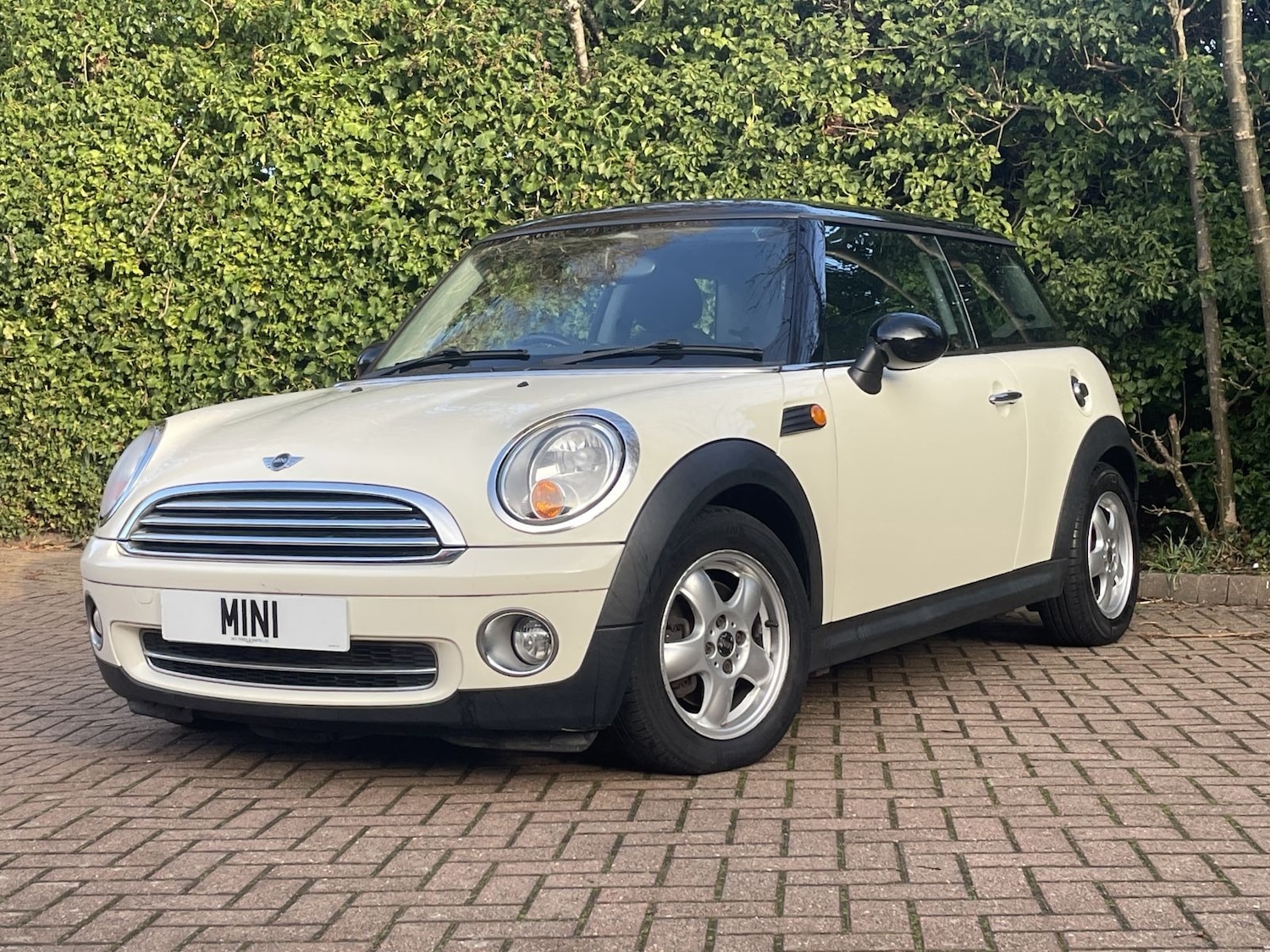 Used MINI Hatch 2009 for sale - 77541544: Photo 19