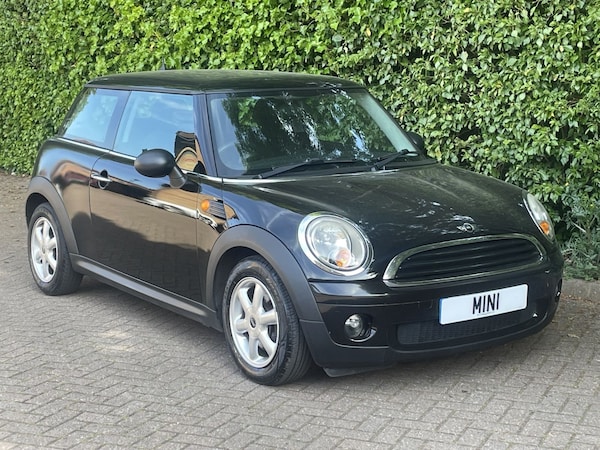 Used MINI Hatch 2009 for sale - 76206460: Photo 1