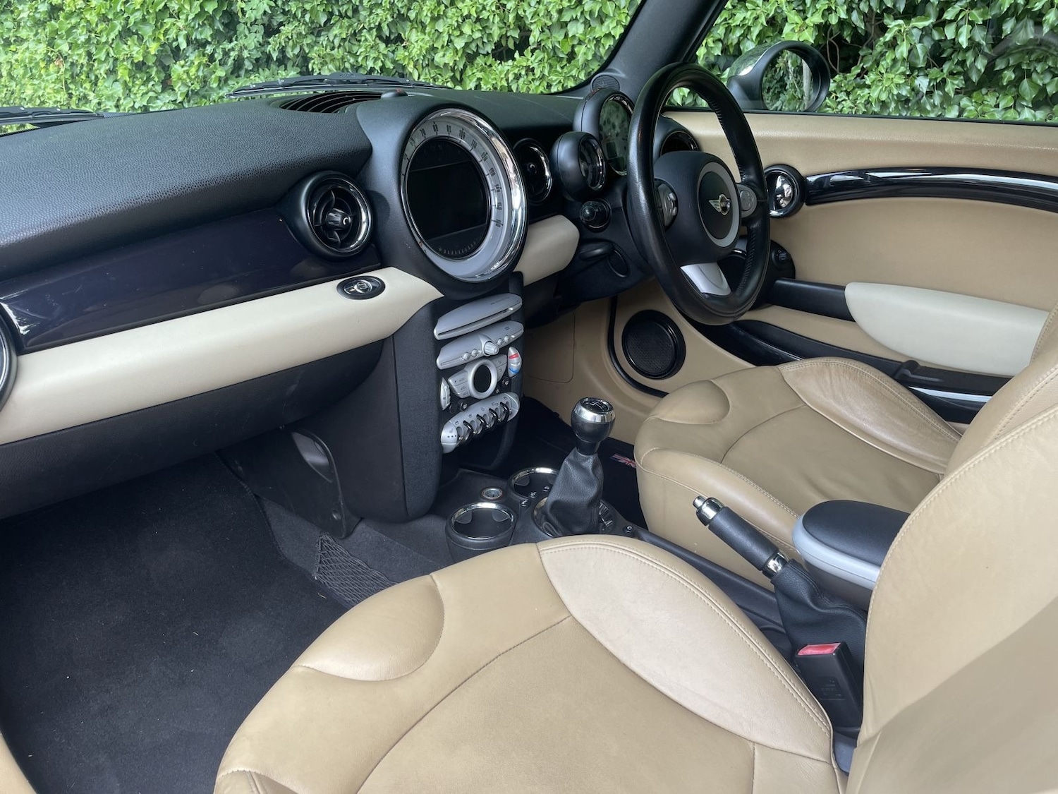 Used MINI Convertible 2009 for sale - 77085350: Photo 12