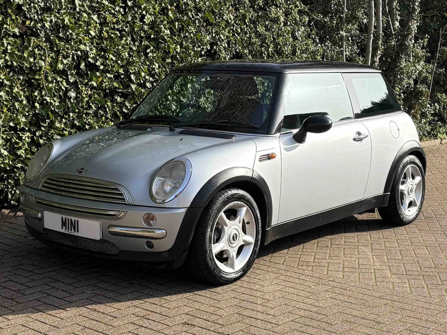 Used MINI Hatch 2001 for sale - 77721780: Photo 9