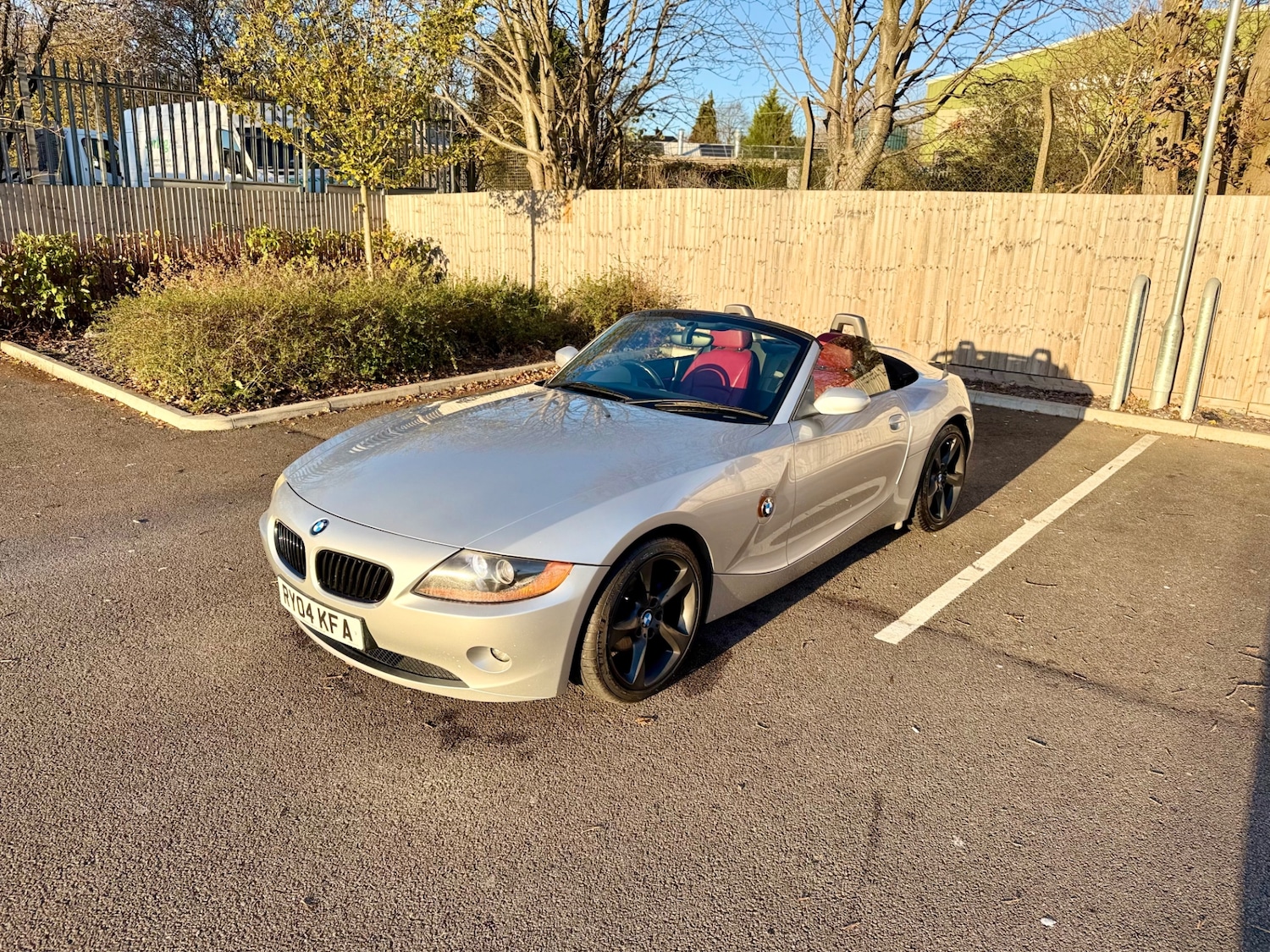 Used BMW Z4 2004 for sale - 78135126: Photo 3