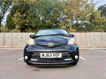 Used Toyota AYGO 2013 for sale - 75931990: Photo
