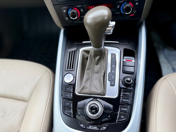 Used Audi Q5 2009 for sale - 74463175: Photo 51