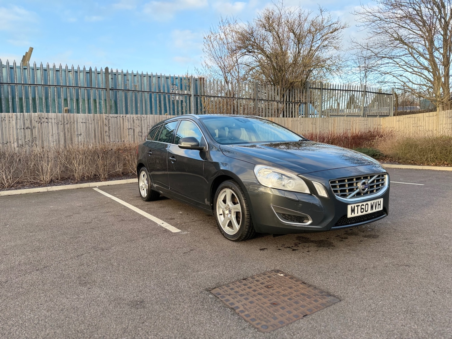 Used Volvo V60 2011 for sale - 77102066: Photo 26