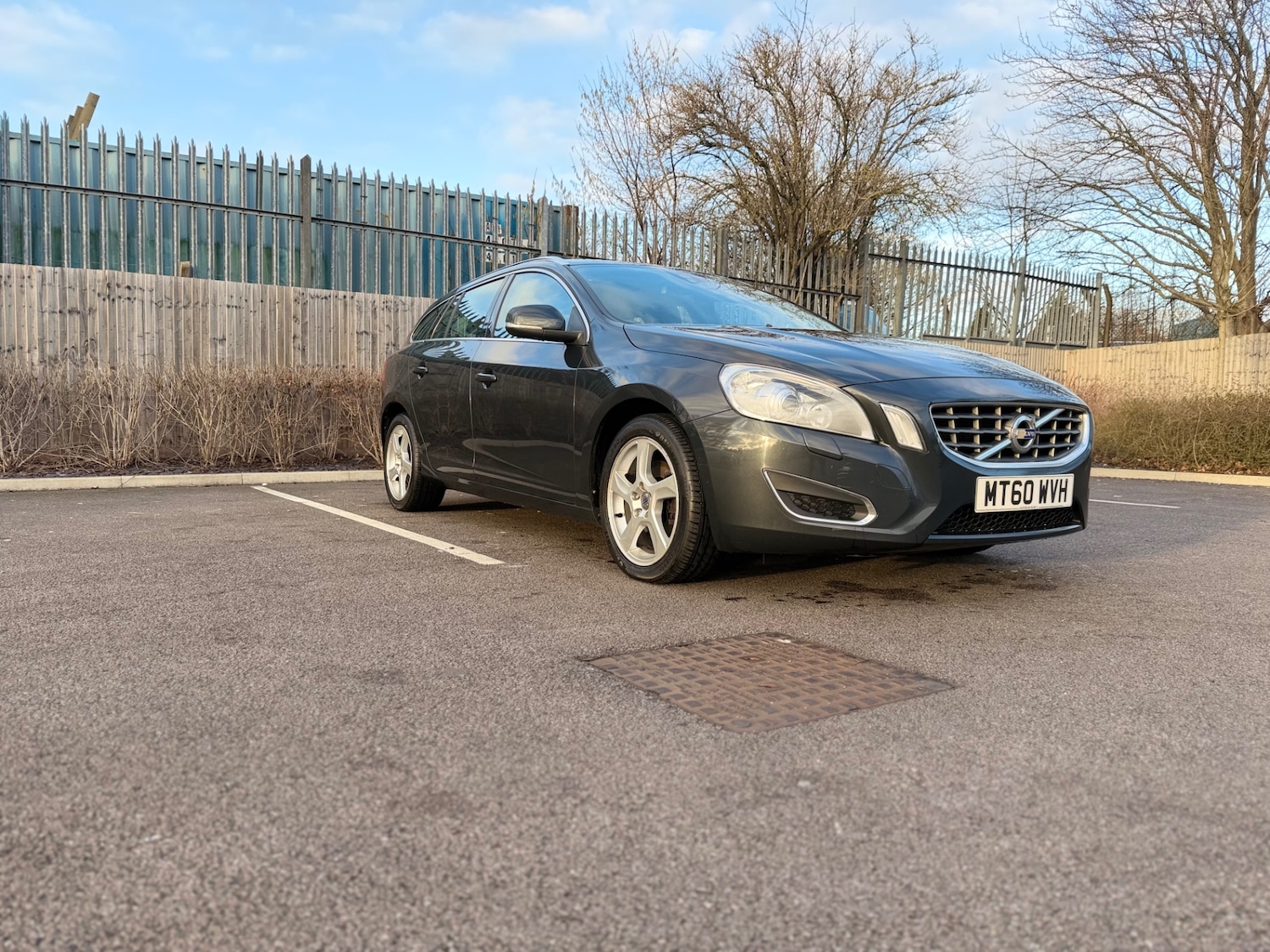 Used Volvo V60 2011 for sale - 77102066: Photo 27