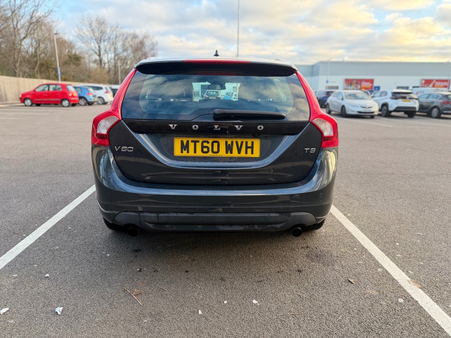 Used Volvo V60 2011 for sale - 77102066: Photo 47