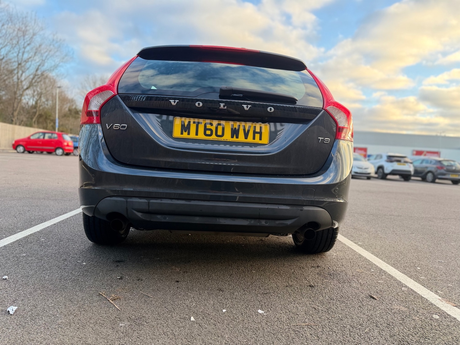 Used Volvo V60 2011 for sale - 77102066: Photo 48