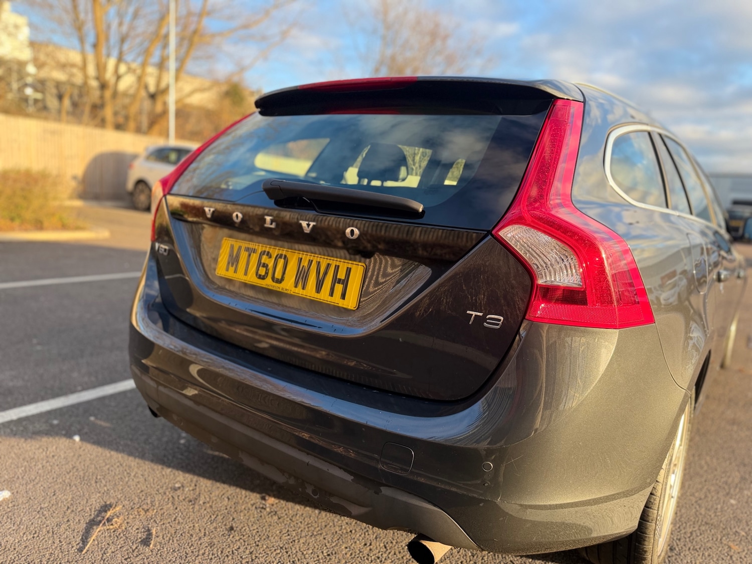 Used Volvo V60 2011 for sale - 77102066: Photo 54