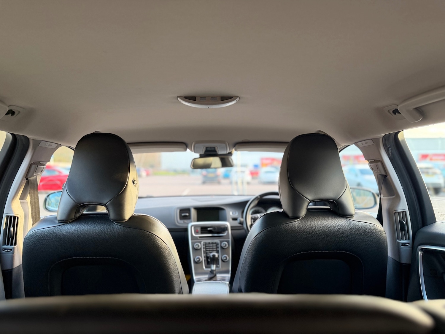 Used Volvo V60 2011 for sale - 77102066: Photo 58