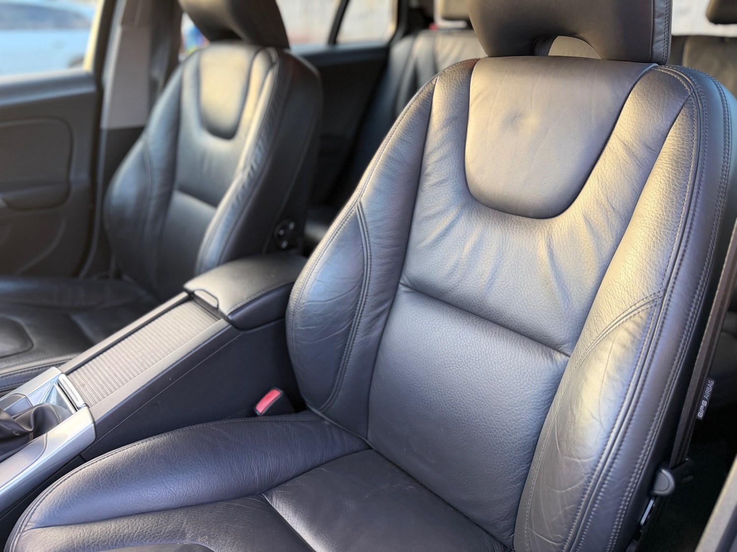 Used Volvo V60 2011 for sale - 77102066: Photo 66