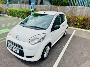 2012 (12) - 1.0i VTR 3dr
