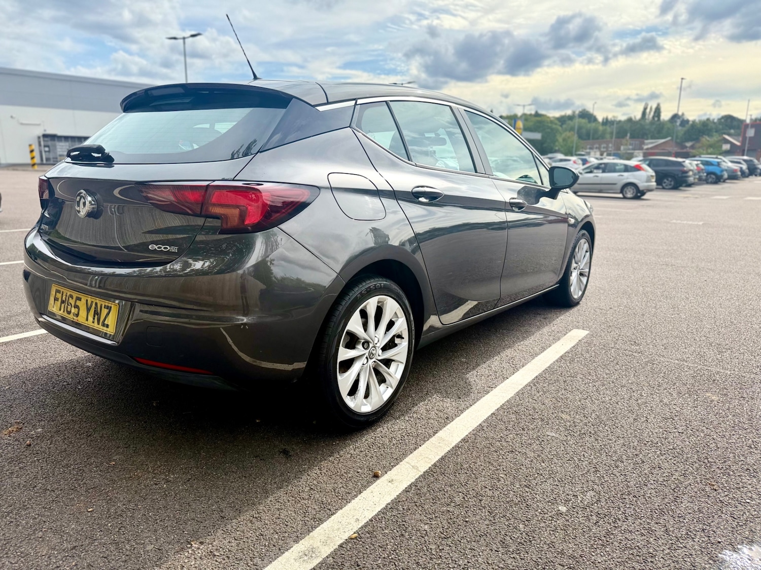 Vehicle 28