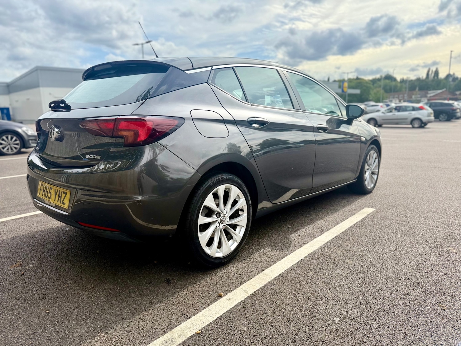 Vehicle 29