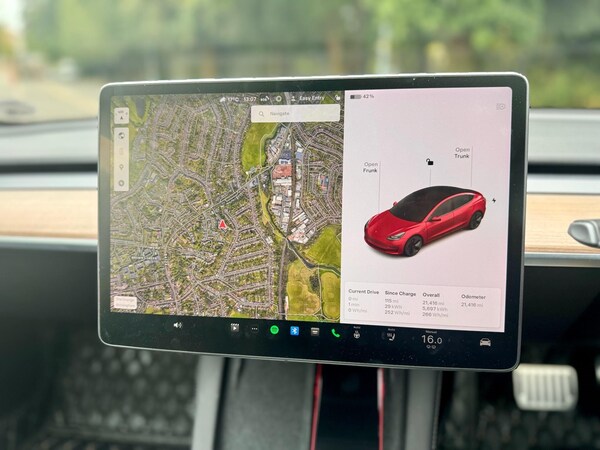 Used Tesla Model 3 2021 for sale - 74463278: Photo 9
