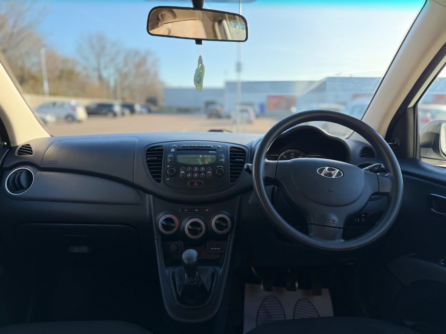 Used Hyundai i10 2011 for sale - 77102063: Photo 16