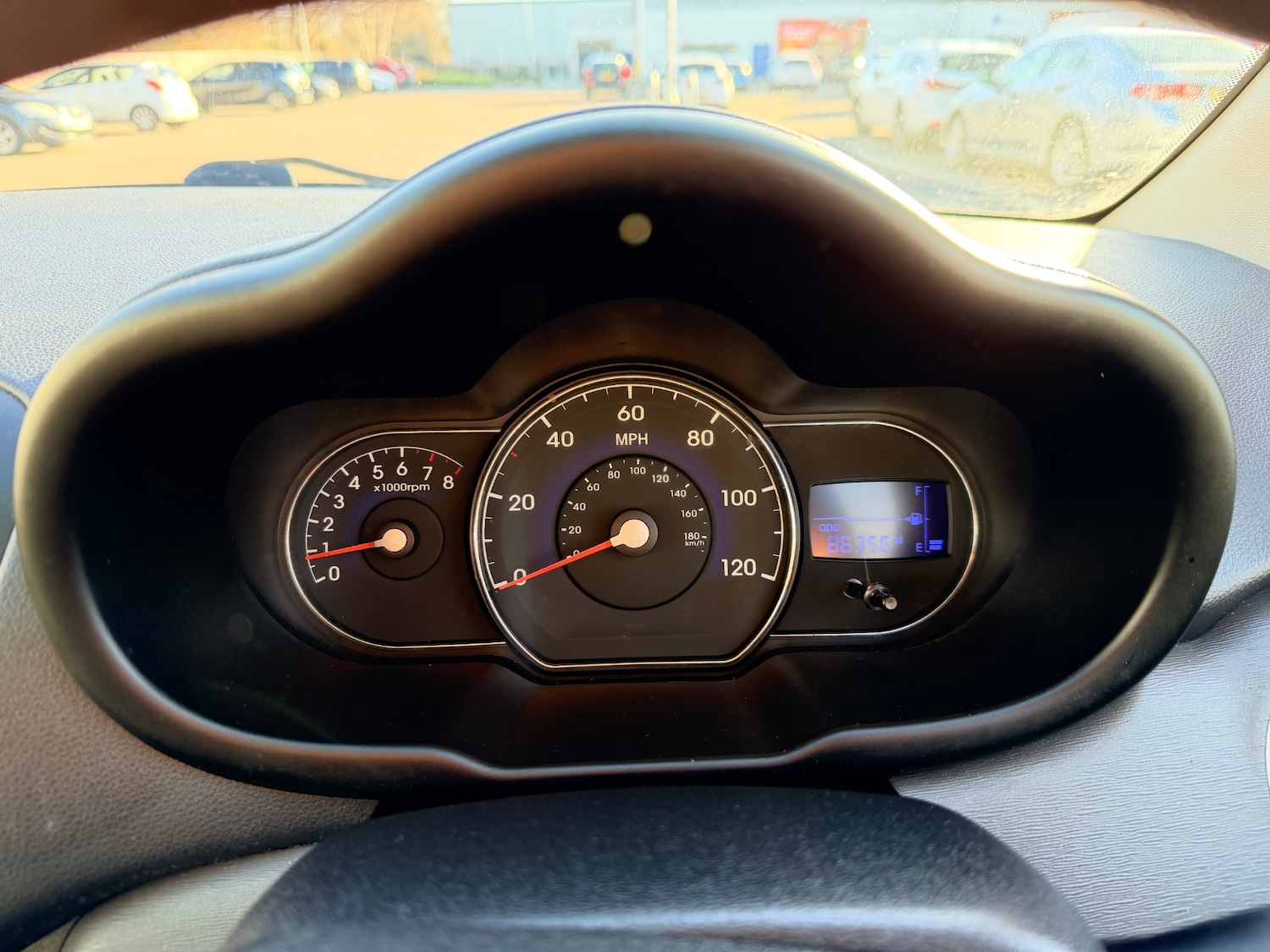 Used Hyundai i10 2011 for sale - 77102063: Photo 18