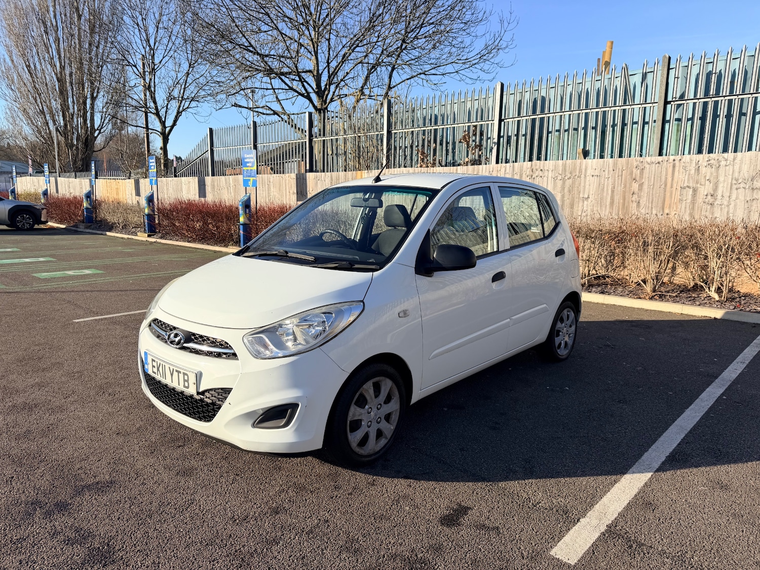 Used Hyundai i10 2011 for sale - 77102063: Photo 25