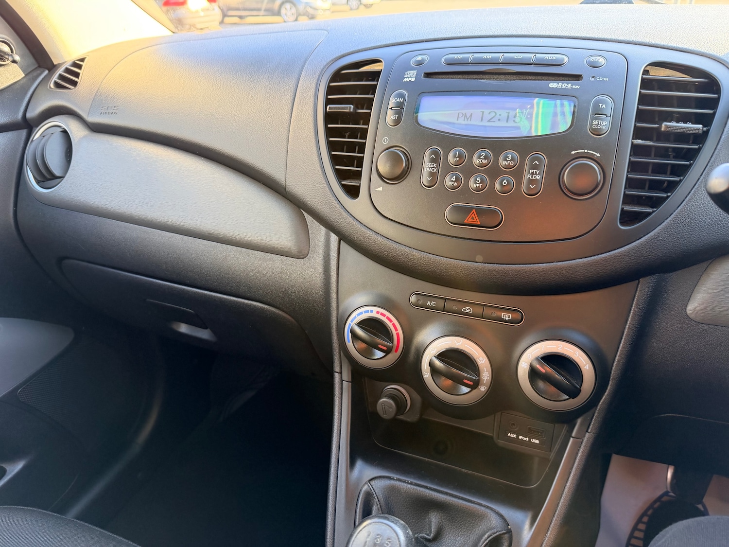 Used Hyundai i10 2011 for sale - 77102063: Photo 44