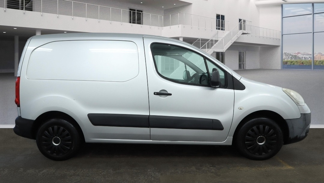 Used Citroen Berlingo 2011 for sale - 77416797: Photo 4