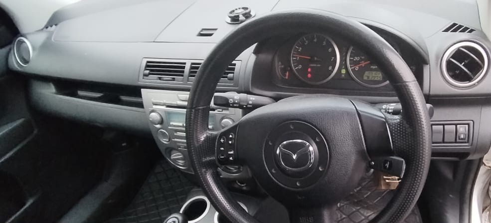 Used Mazda Mazda2 2006 for sale - 76258046: Photo 11